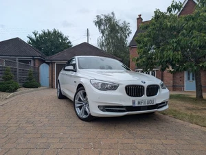 BMW 530d GT SE Auto - Picture 1 of 24