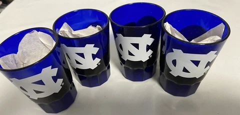 North Carolina Tar Heels NCAA Plastic  2oz  Shot Glass ( set of 4 )    C Cover