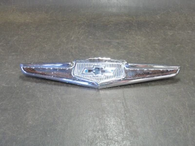 1949 CHEVROLET STYLELINE FLEETLINE COUPE TRUNK EMBLEM ORNAMENT HOT RAT ROD - Image 1 of 4