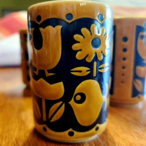 Set Of 5 MCM Floral Bird and Fish Studio Art Pottery Tea Cups Vintage Tumblers - Picture 1 of 7