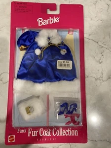 Barbie Kunstfellmantel Sammlung Cape mit Muff und Schuhen #68664 1998 - Bild 1 von 2