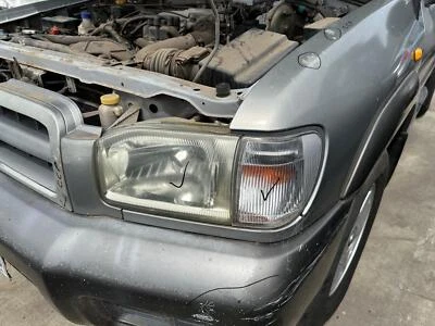 NISSAN PATHFINDER R50 02/1999-06/2005 LEFT CORNER LAMP LENS 210-63508 261253W125 - image 1 of 4