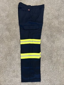 Red Kap Enhanced Visibility Cargo Work Pants Navy 34 Waist 32 Long New - Picture 1 of 4