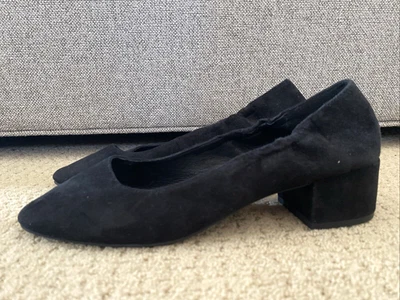 Zapatos de salón EILEEN FISHER Winn talla 9 de cuero nobuck negro con tacón ancho Foto 1 de 4