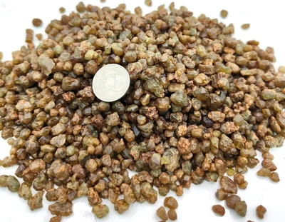 Lot 2600CT. Natural Green Demantoid Garnet Rough Crystal Natural 100% - Image 1 of 4