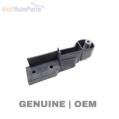 AUDI A6 QUATTRO 2005-2011 - Soporte de cubierta de parachoques superior delantero izquierdo 4F0807771 Foto 1 de 4