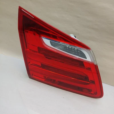 Luz trasera interior del conductor del maletero izquierdo Mercedes Benz GL450 2013-2016 Foto 1 de 4