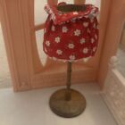 SYLVANIAN FAMILIES Vintage Classic Brown Lamp With Red Floral Shade TOMY