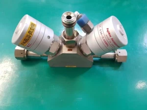 FUJIKIN  C.NO. 038375 FBW-9.52-2B3-NL-PA-ADY-UP O.P. 0.34~0.49MPa TYPE N.C. - Picture 1 of 6