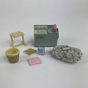 Sylvanian Families Calico Critters Waschmaschine Set - Seife, Bügelbrett - Bild 1 von 4