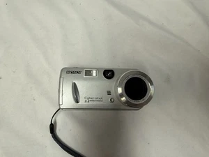 Sony Cyber-shot DSC-P52 3.2MP Digital Camera - Silver TESTED WORKS GREAT - Picture 1 of 5