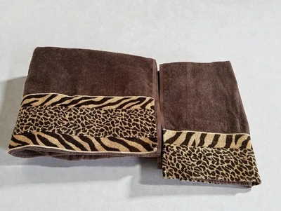 Juego de toallas de baño y toallas de mano Avanti marrón safari con estampado animal Foto 1 de 4
