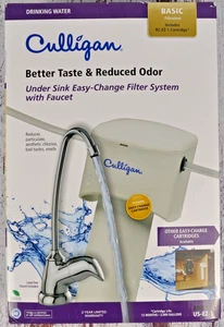 Culligan US-EZ-1 Easy Change Undersink Water Filtration System with Faucet - Picture 1 of 4