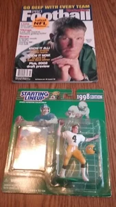 Green Bay Packers Brett Favre Action Figure & Pro Football Magazine Hall of Fame - Picture 1 of 6