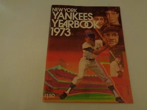 Original 1973 NY Yankees Official Baseball Yearbook (Roster as of April 9) NM - Picture 1 of 12