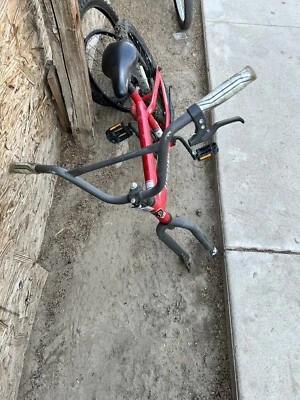 Bicicleta falta un tubo de 20 pulgadas  Foto 1 de 3