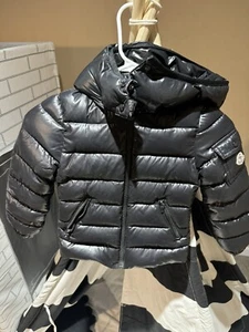 Moncler Coat Size 5y Black Hooded Jacket Authentic Kids - Picture 1 of 12