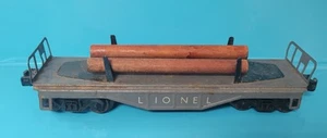 B13: Lionel Postwar Flatcar w/ Logs | Die-Cast Metal | Gray - Picture 1 of 5