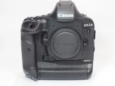 Canon EOS-1DX Mark II Body (2-inch) Full-frame Digital SLR Camera Working - Image 1 of 4