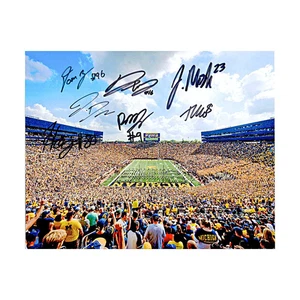 Michigan 8 Signature Autographed Signed 8x10 Photo (CX Champions Circle LOA) - Picture 1 of 2