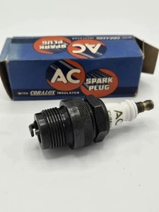 Vintage NOS AC Spark Plug with Coralox Insulator 75 COM. Flint Michigan, USA - Picture 1 of 9