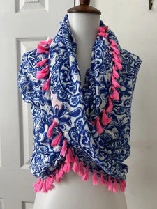 Lilly Pulitzer Style 76109 Resort Loop Scarf, Wrap, Cover-Up Blue/White/Pink - Picture 1 of 9