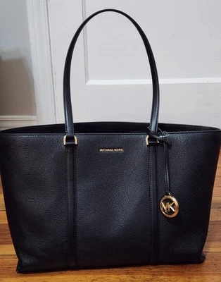 Bolso de Mano Michael Kors Temple NUEVO con Etiqueta Cuero Cartera de Hombro Negro Dorado Herrajes  Foto 1 de 4