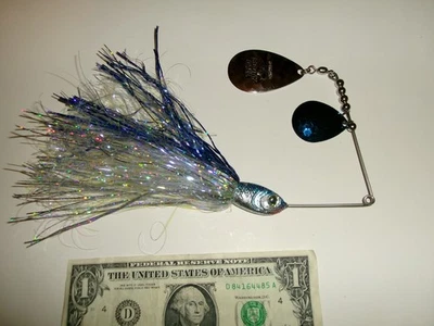 2-1/2 oz. Northland Booty Call Spinnerbait Musky Muskie Lure - Used - Image 1 of 4
