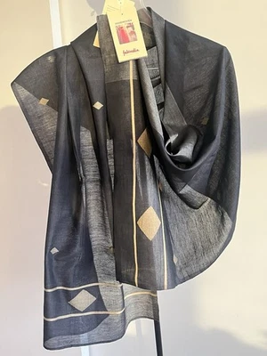 Fabindia NWT silk blend Jamdani scarf stole black Beige handwoven Geometric - Image 1 of 4