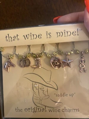 Dijes de vino ilimitados Wine Things "Silla de montar" que el vino es mío nuevo en caja Foto 1 de 4