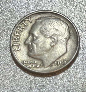 1962 D Roosevelt Silver Dime, Album Filler, **FREE SHIPPING** - Picture 1 of 2