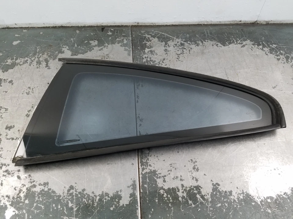 Pontiac GTO 2006 lado izquierdo del conductor cuarto de vidrio #9191 A1 Foto 1 de 4