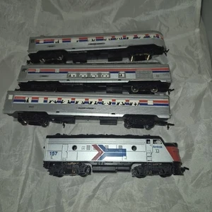 Ho Scale Amtrak Train set & Locomotive 157 Life-Like Silver Vista, Vision, Lodge - Bild 1 von 13