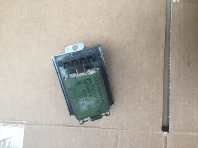 VW T4 TRANSPORTER 1990 - 2003 HEATER BLOWER MOTOR RESISTOR - Image 1 of 4