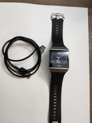 Fitbit Iconic FB503 Smartwatch.  Working - Image 1 of 4