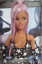 bambola ariana grande