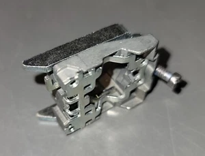 ZB4BZ009 Schneider Electric Contact Block - NEW - Picture 1 of 2