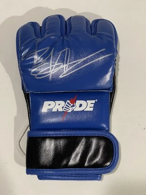Fedor Emelianenko Signed Autographed PRIDE Glove Beckett BAS COA dd - Image 1 of 4