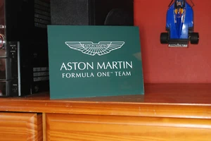 Aston Martin 2021 F1 Metal Sign Wall Art para taller de cobertizo de garaje - Scuderia GP - Imagen 1 de 1