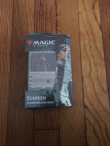 Magic the Gathering Theros Beyond Death Elspeth Planeswalker Deck