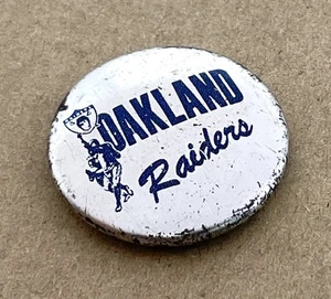 Vintage 1970s Oakland Raiders Silver Reflective Pinback Button NFL Football - Picture 1 of 5