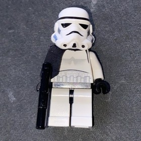 LEGO Star Wars Imperial Stormtrooper Yellow Head sw0036 Minifigure 7139 10123