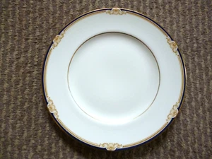 4 X ROYAL WEDGWOOD CAVENDISH PATTERN SALAD PLATES 20.5 CM - Picture 1 of 2