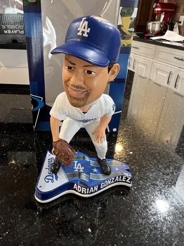 Los Angeles Dodgers Adrian Gonzalez rare 2013 Action bobblehead Pennant Base Cover