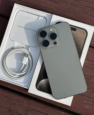 Apple iPhone 15 Pro 128 Go Titane Naturel Excellent état Garantie 12 Mois 89% ⚡ - Photo 1/4