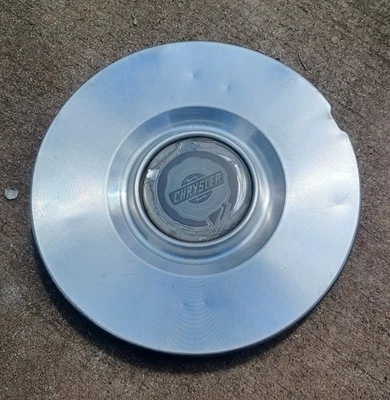 Tapa central Chrysler Sebring 2007-2009 número de pieza 05105716AB 04 Foto 1 de 3