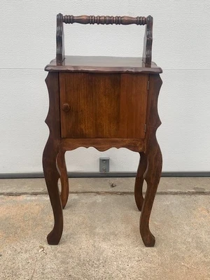 Humidor Rauchständer aus Holz mit Kupfer gefüttert Queen Anne Stil Beine handgedrechselt Griff - Bild 1 von 4