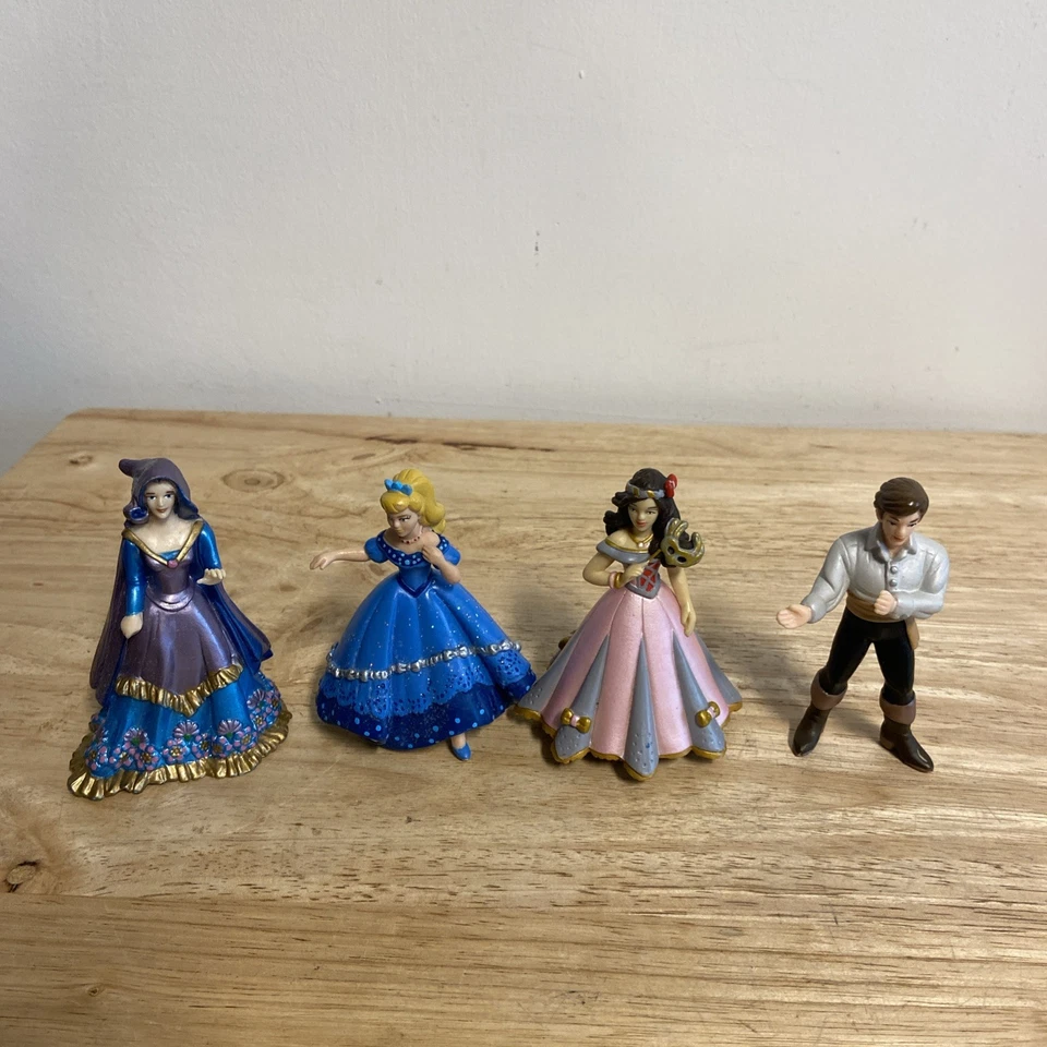 PAPO The Enchanted World Magic Princess Toy 4 Figure Bundle 2003/4 ELC - Image 1 of 4