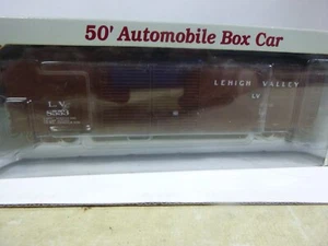 - HO PROTO 2000 RTR CAR-LEHIGH VALLEY-50' AUTO BOX CAR  30331 - Picture 1 of 2