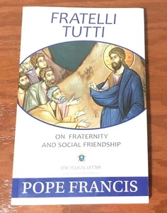 Fratelli Tutti: On Fraternity & Social Friendship by Pope Francis - Paperback - Imagen 1 de 6